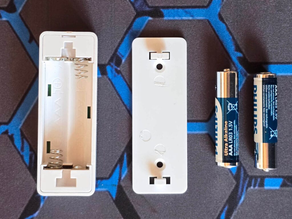 Tuya Non-Waterproof Rain Sensor Batteries