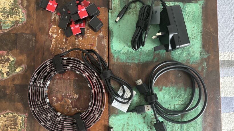 Análisis de WiZ HDMI Sync Box 2 Cables del WiZ HDMI Sync Box