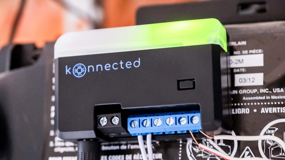 Konnected: Compatible Home Assistant 2 Konnected Smart Garage Door Opener blaQ