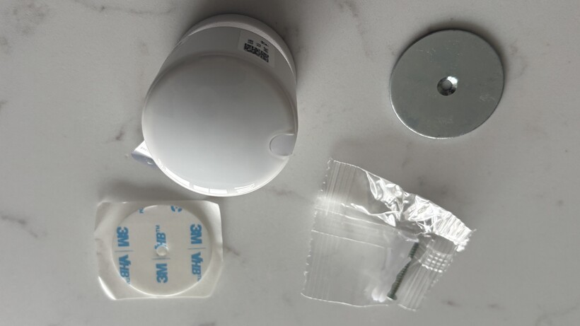 Análisis Sensor Presencia Aqara 5 Componentes del Aqara Presence Multi-Sensor FP300 en su caja