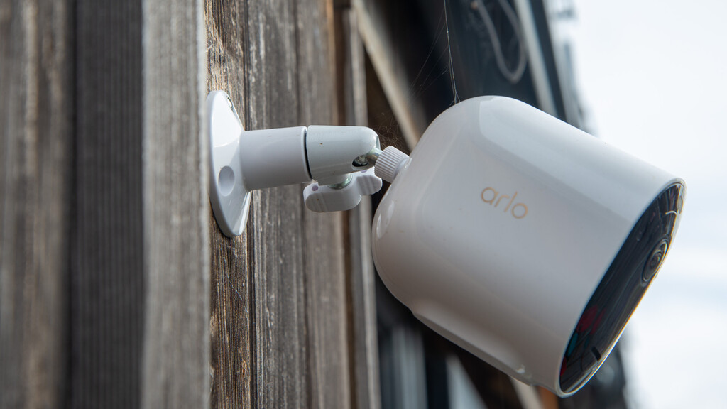 Arlo Pro 6 2K: Análisis 5 Vista lateral Arlo Pro 6 2K