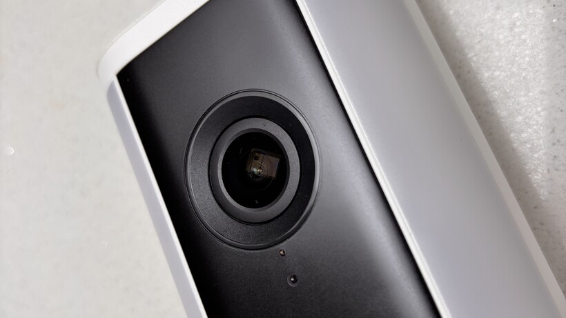Análisis Ring Spotlight Cam Pro 11 Lente de la Ring Spotlight Cam Pro (2ª Gen)